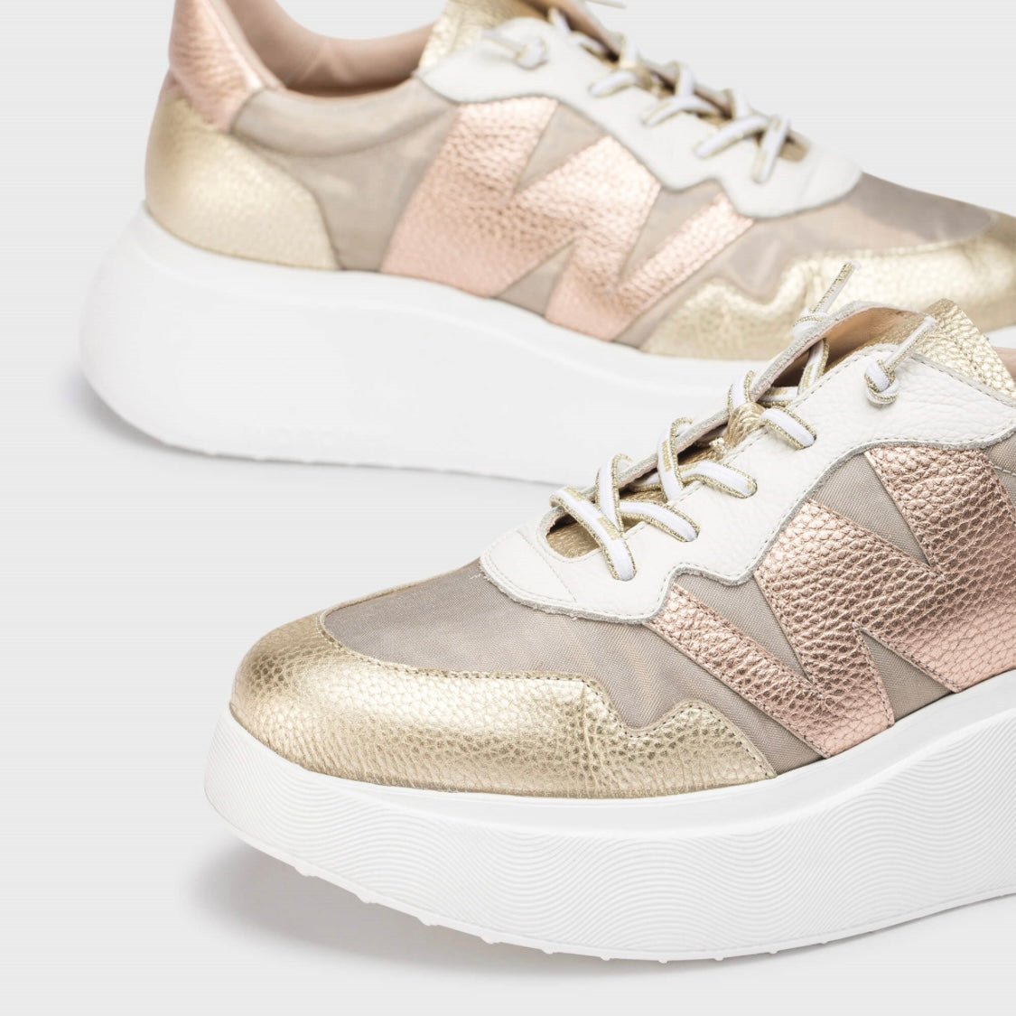 Zenit | Gold | Wonders | Trainers | Jenny Shoo Bootique