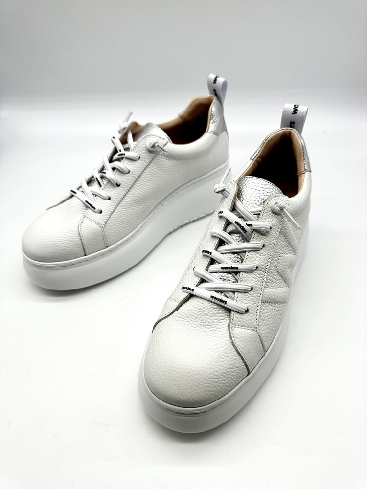 Dorita | Off White - Silver | Wonders | Trainers | Jenny Shoo Bootique