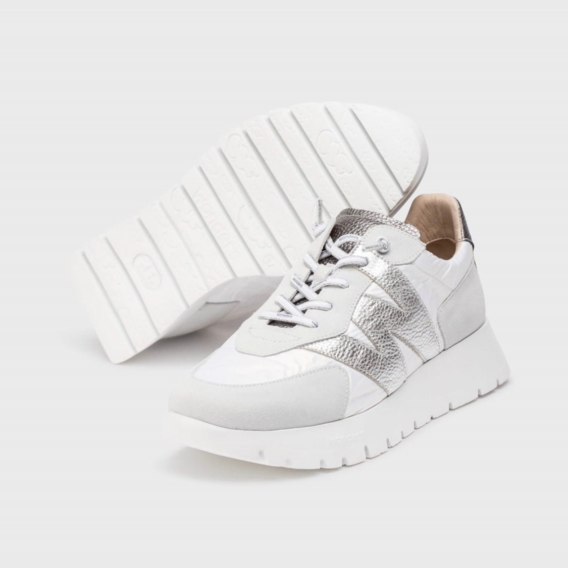 Oslo | White - Silver | Wonders | Trainers | Jenny Shoo Bootique