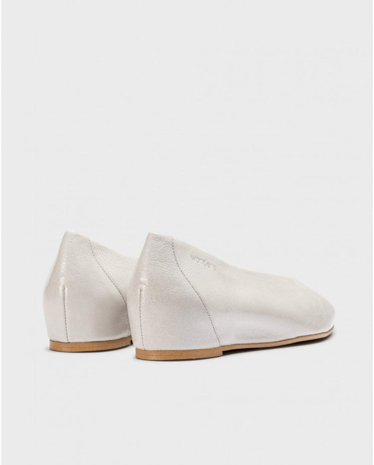 Triana | Stark Off White | Wonders | Flats | Jenny Shoo Bootique