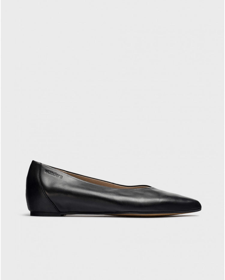 Triana | Black | Wonders | Flats | Jenny Shoo Bootique