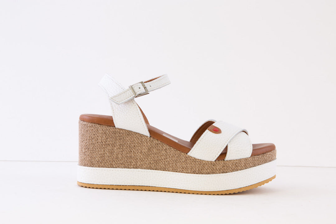 Selene | White