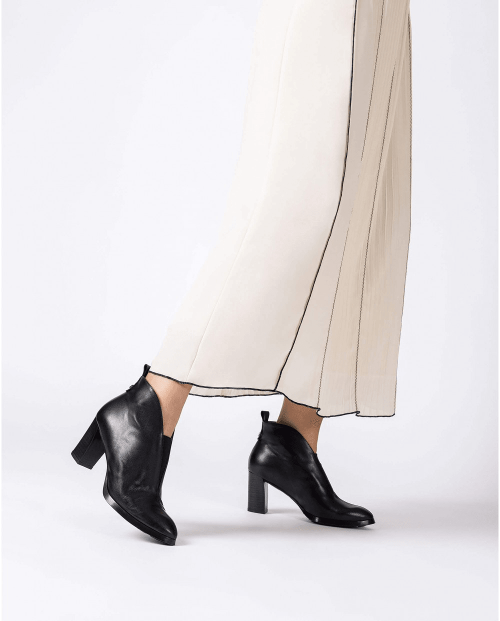 Sorrento | Black | Wonders | Ankle Boots | Jenny Shoo Bootique