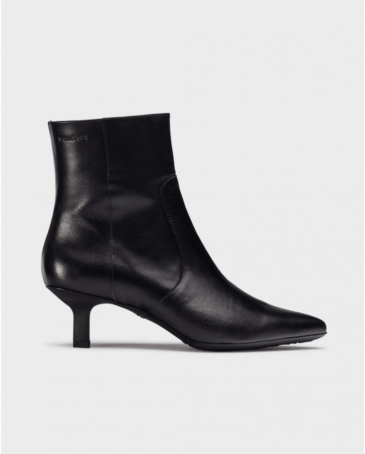 Fusca |Black | Wonders | Ankle Boots | Jenny Shoo Bootique