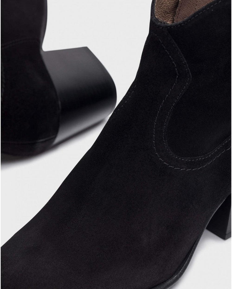 Loli | Black | Wonders | Ankle Boots | Jenny Shoo Bootique