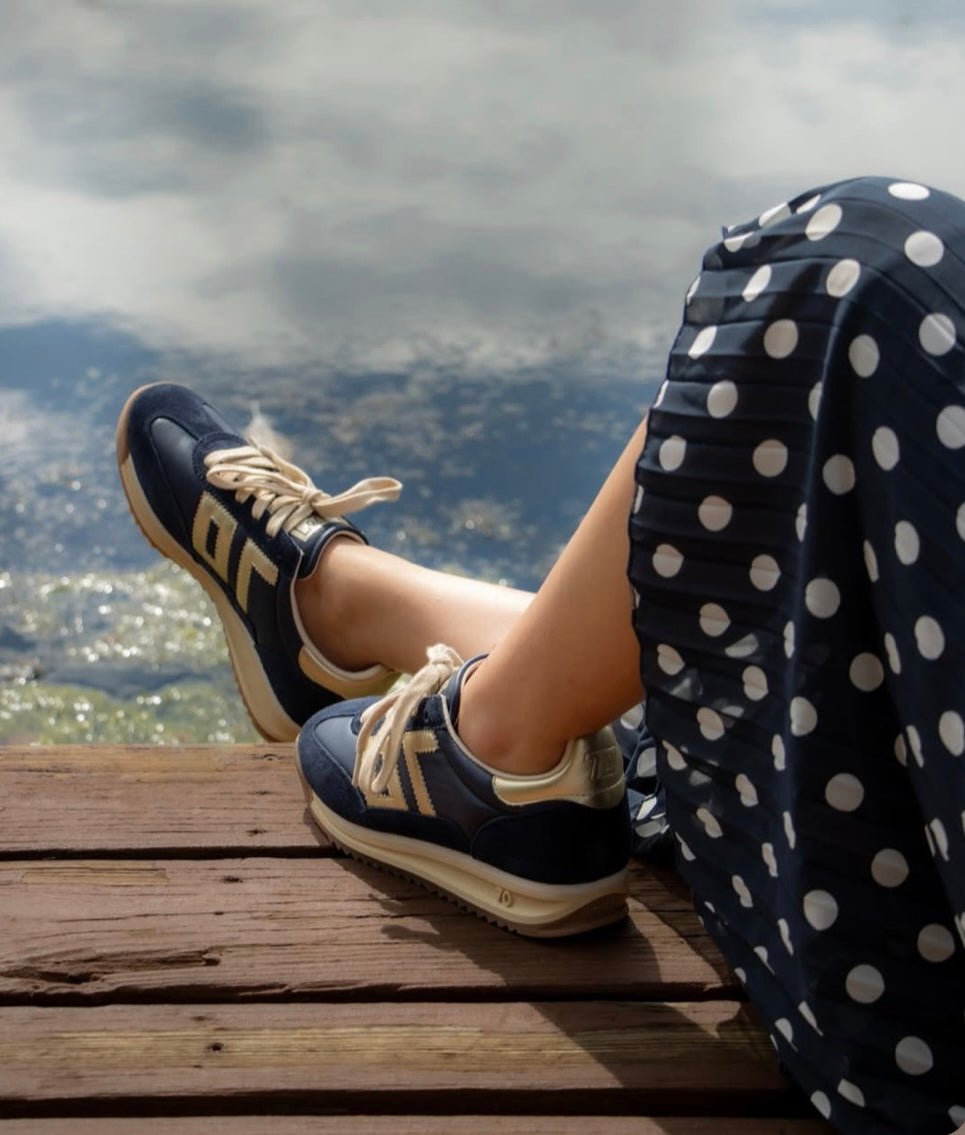 Jogger | Navy - Gold | Back 70 | Trainers | Jenny Shoo Bootique