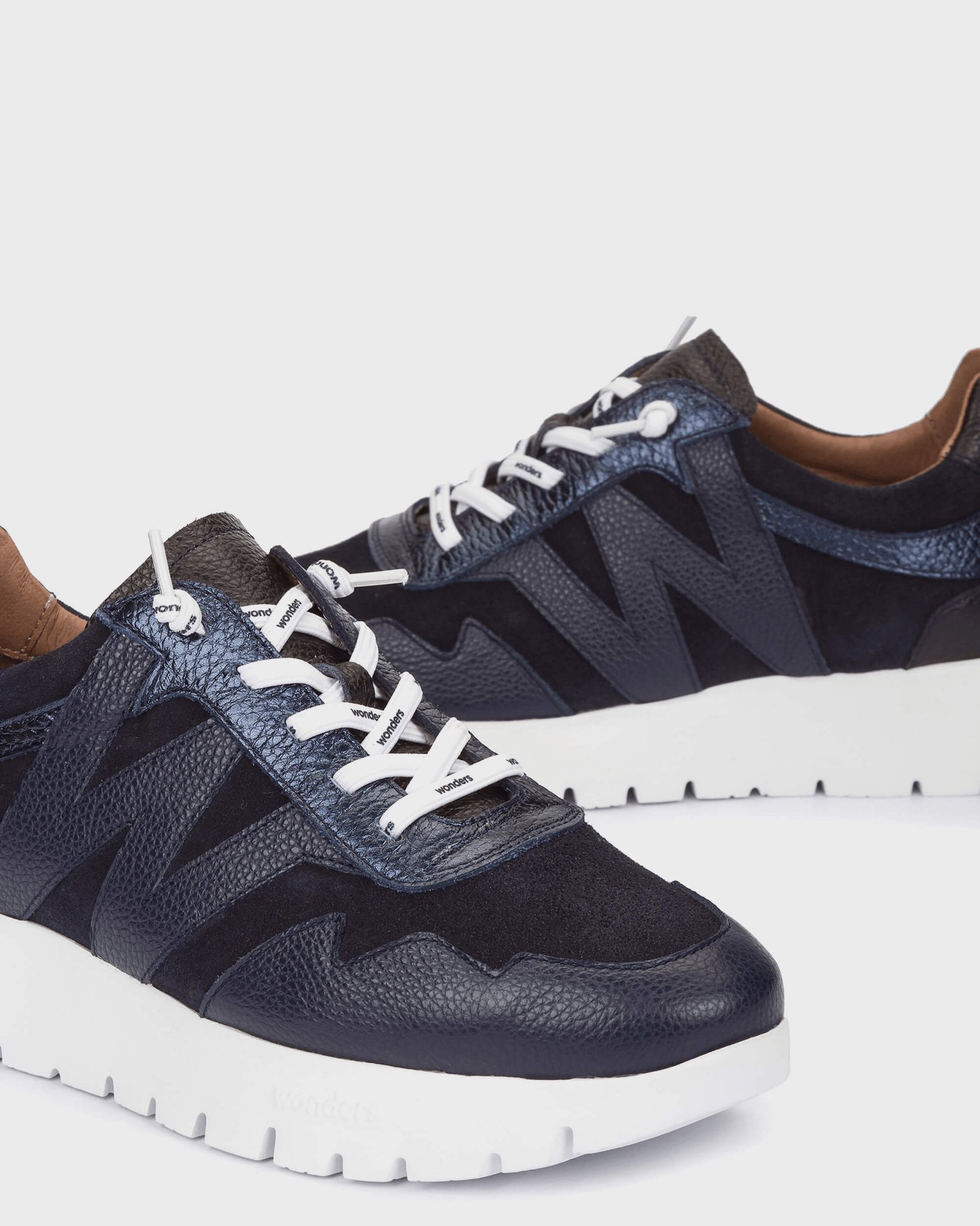 Odisei 110 | Navy | Wonders | Trainers | Jenny Shoo Bootique