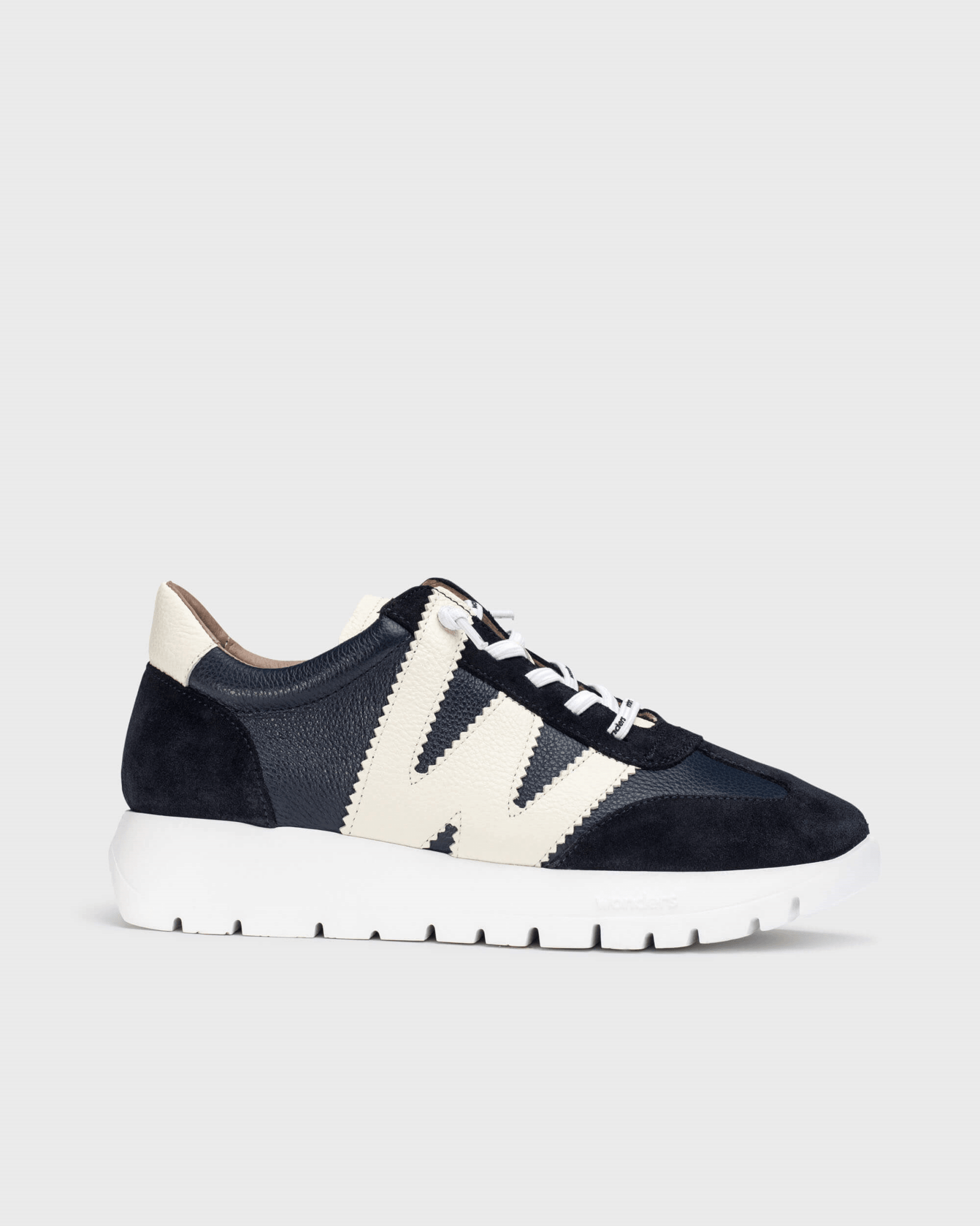 Meri | Navy - White | Wonders | Trainers | Jenny Shoo Bootique