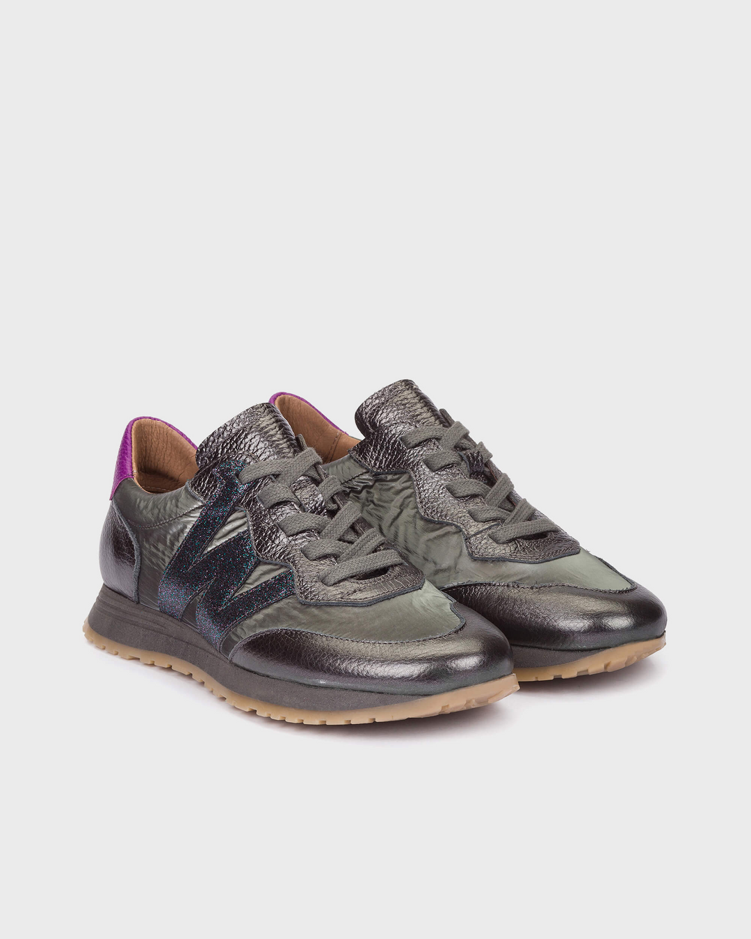 Towanda 10 | Pewter