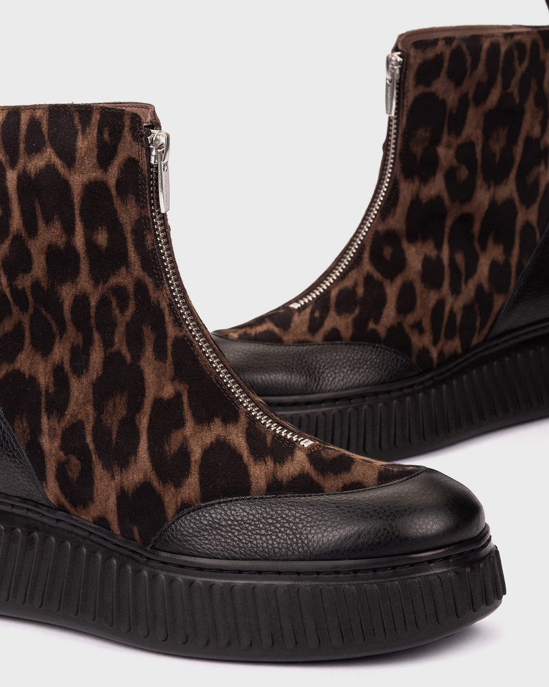 XFly 02 | Black - Leopard