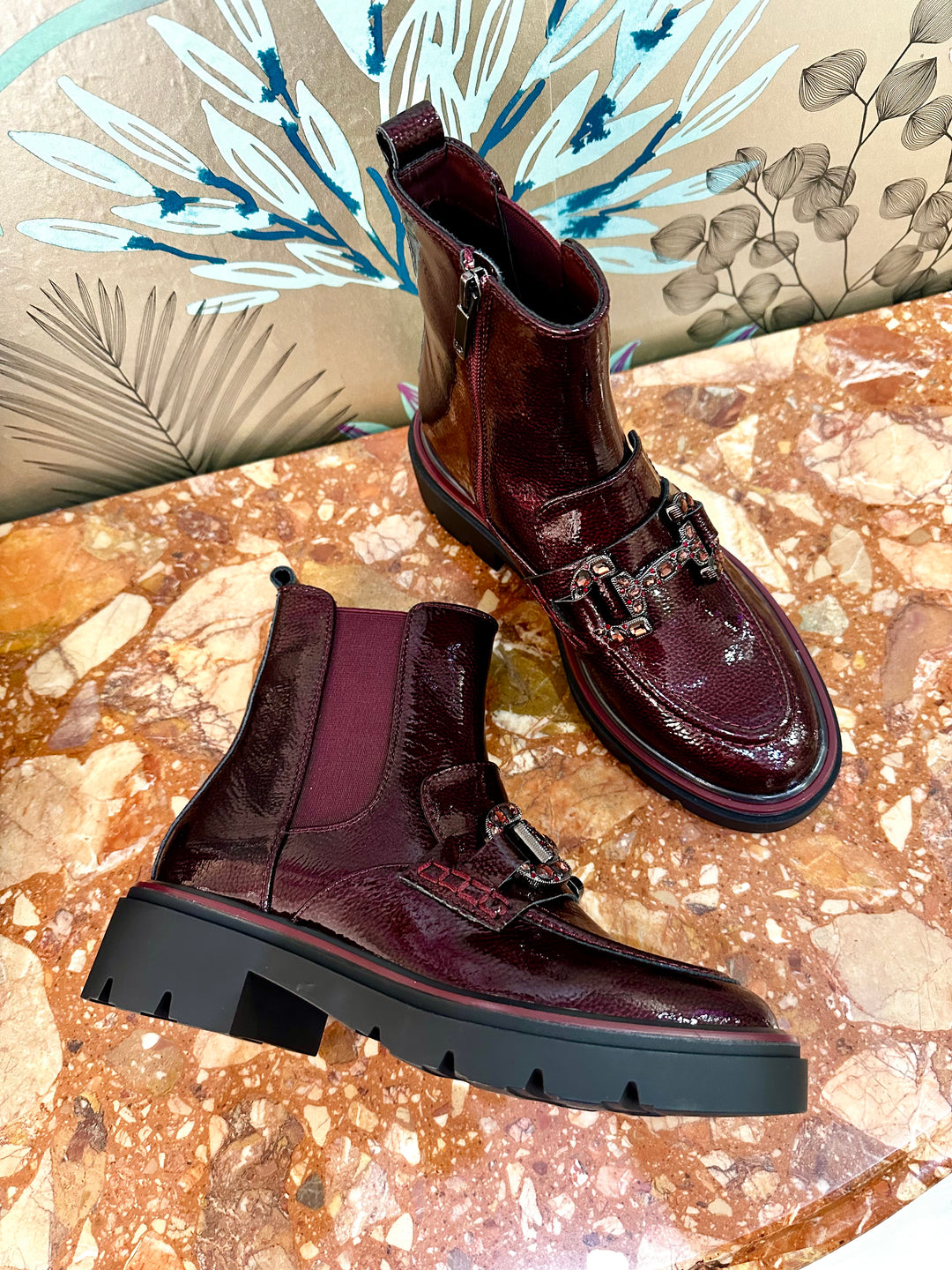 Ginevra | Burgundy