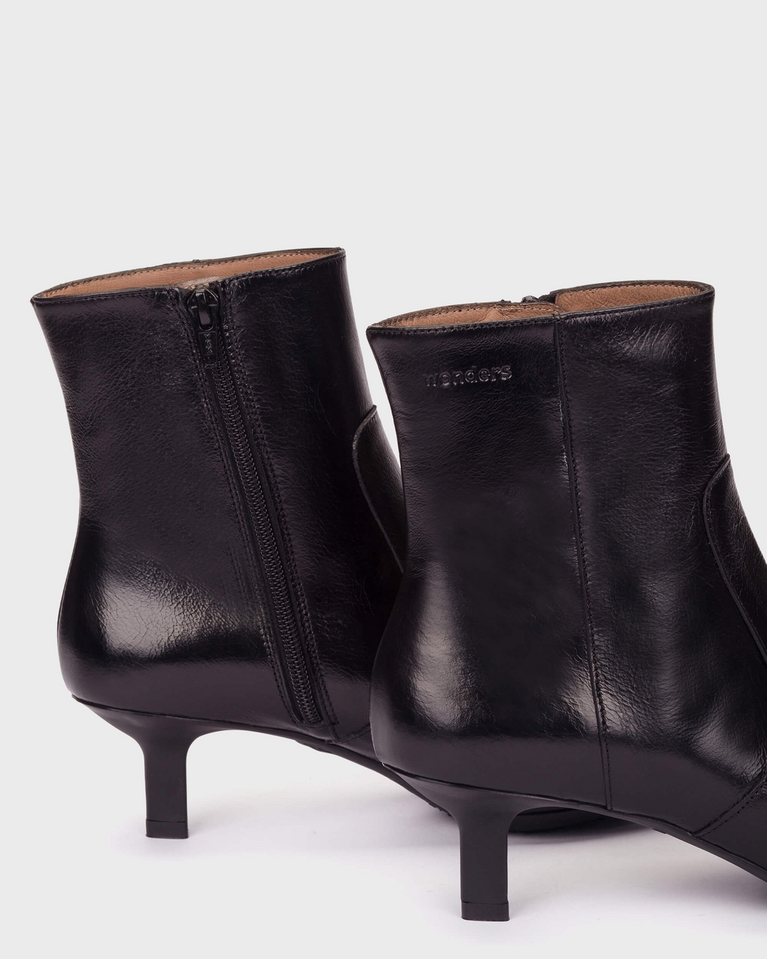 Flexfit 11 | Black