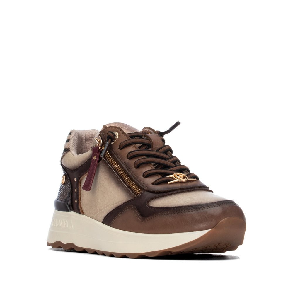 Carry | Brown