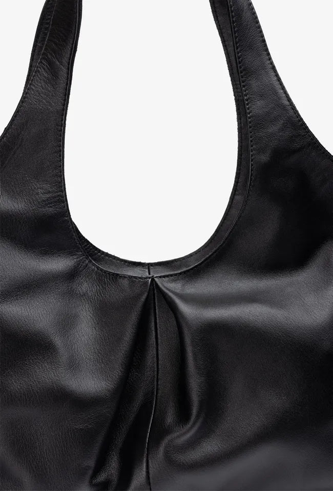 Zmauela | Black | Unisa | Bags | Jenny Shoo Bootique