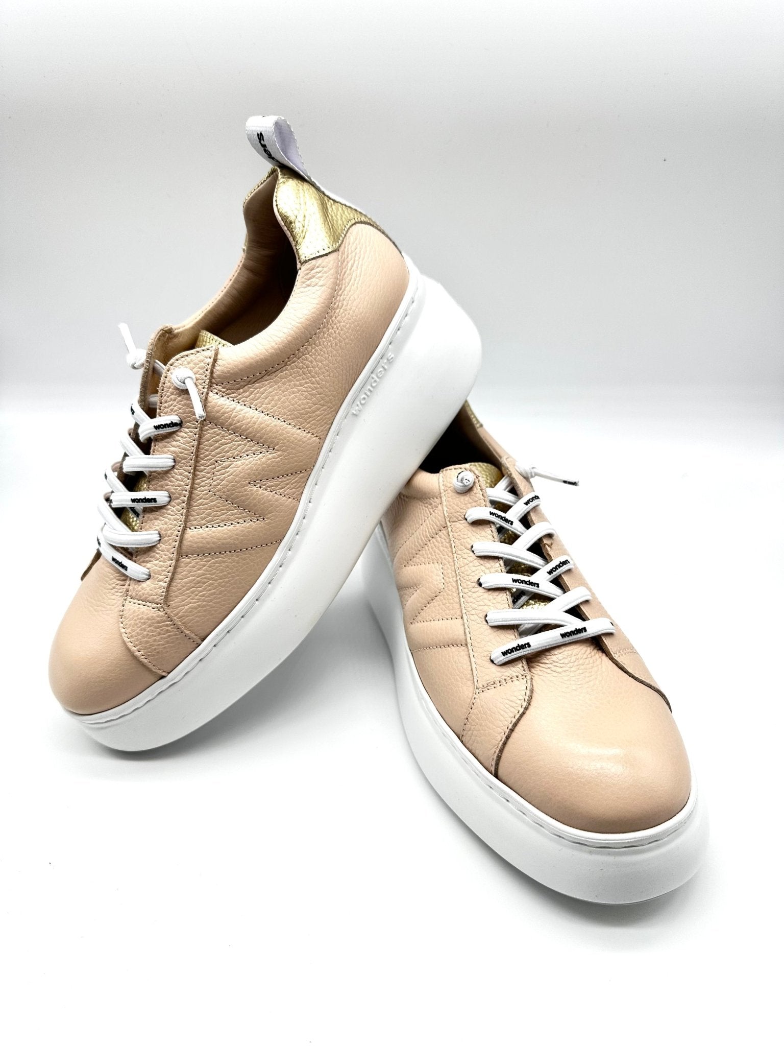 Dorita | Nude - Gold | Wonders | Trainers | Jenny Shoo Bootique
