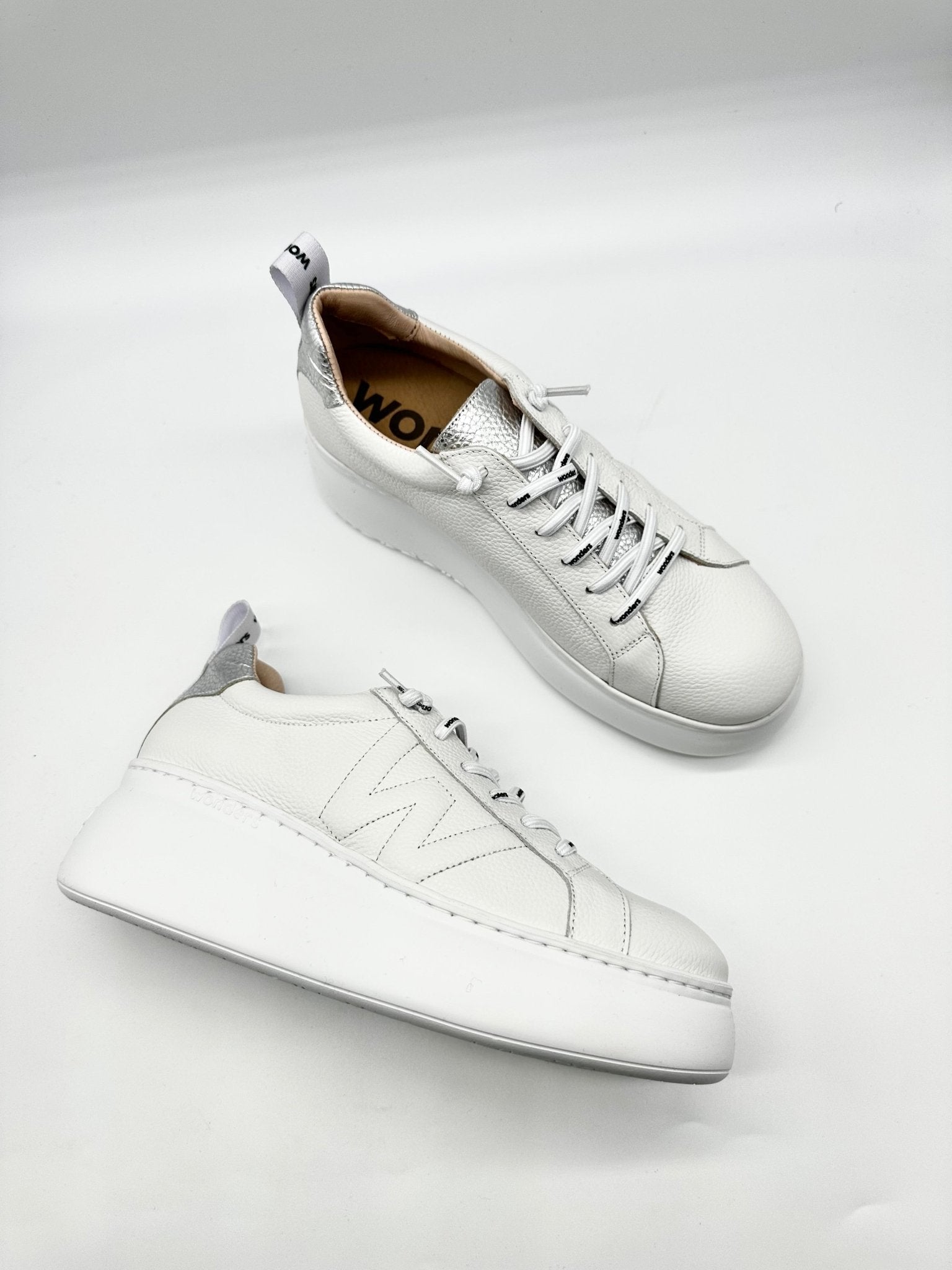 Dorita | Off White - Silver | Wonders | Trainers | Jenny Shoo Bootique