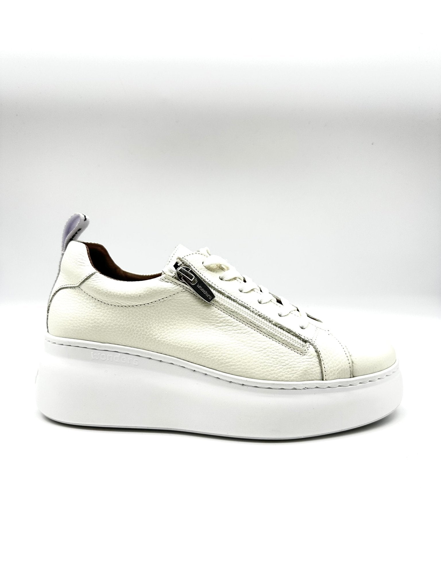 Tyler| Off White | Wonders | Trainers | Jenny Shoo Bootique