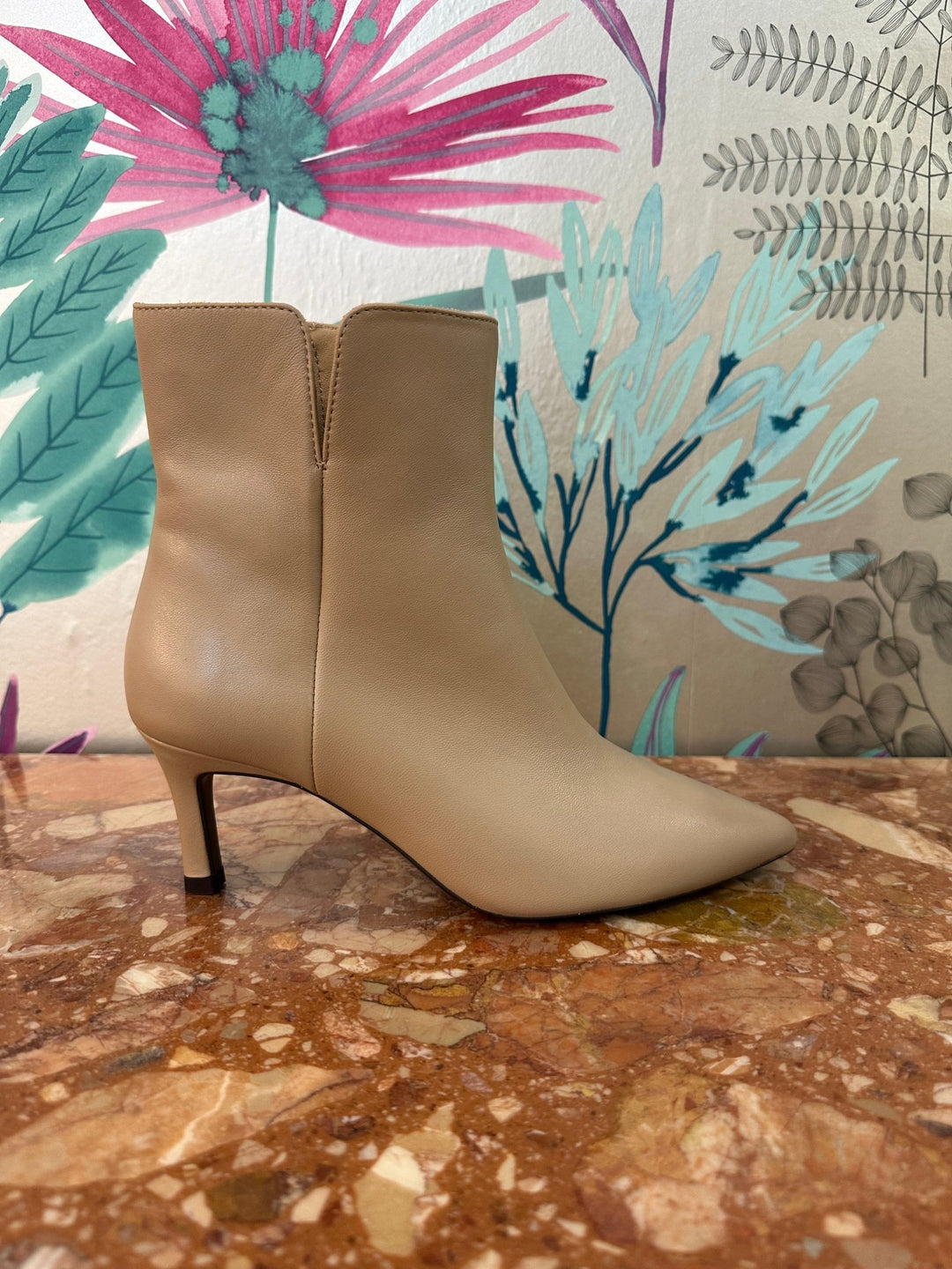 Loroya | Oat Beige | Unisa | Ankle Boots | Jenny Shoo Bootique