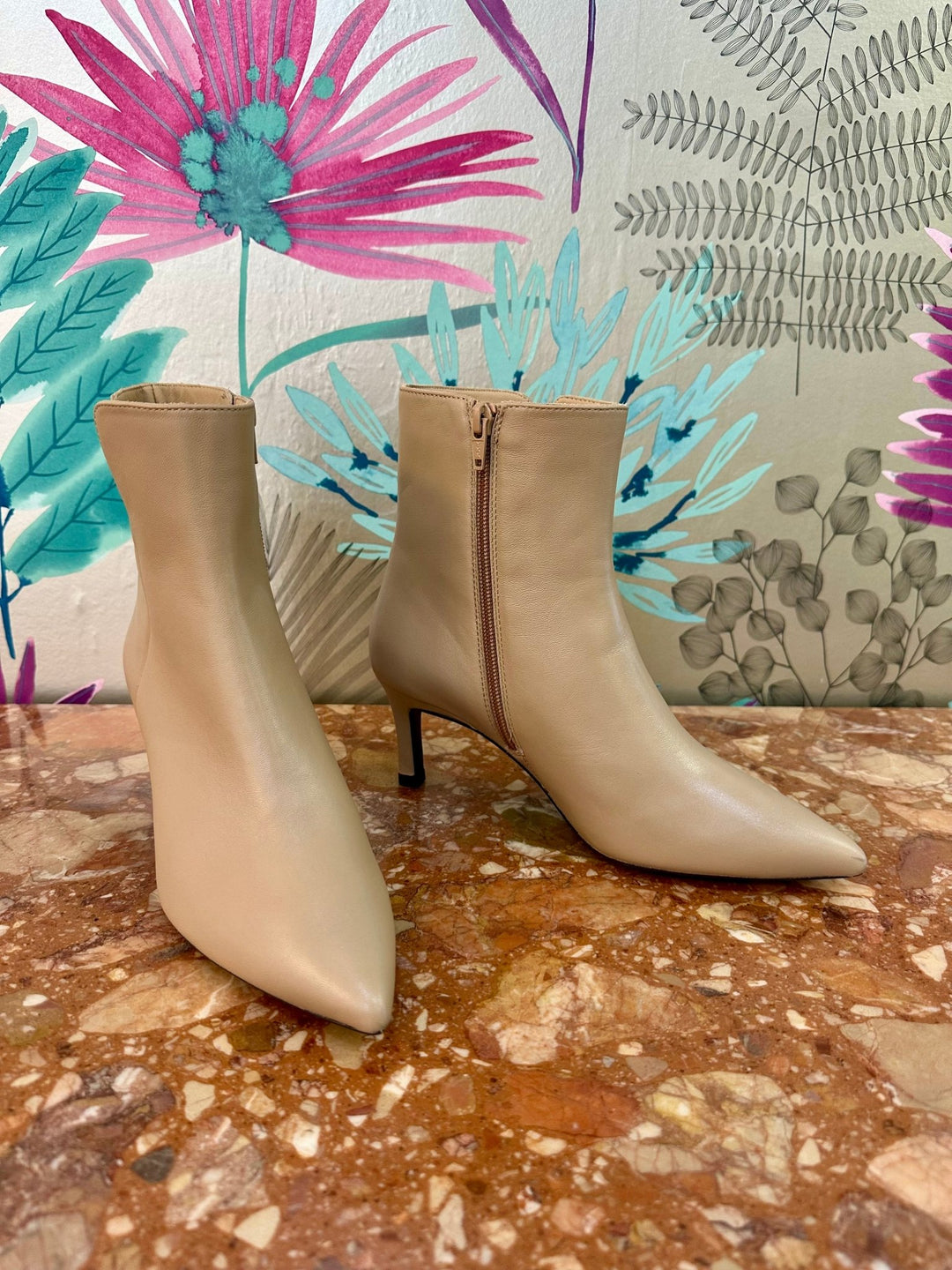 Loroya | Oat Beige | Unisa | Ankle Boots | Jenny Shoo Bootique