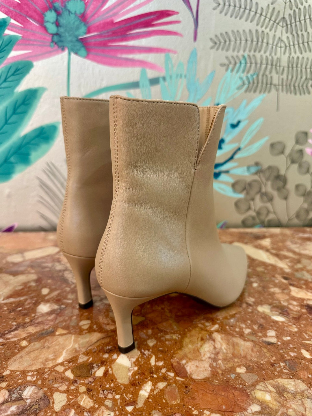 Loroya | Oat Beige | Unisa | Ankle Boots | Jenny Shoo Bootique