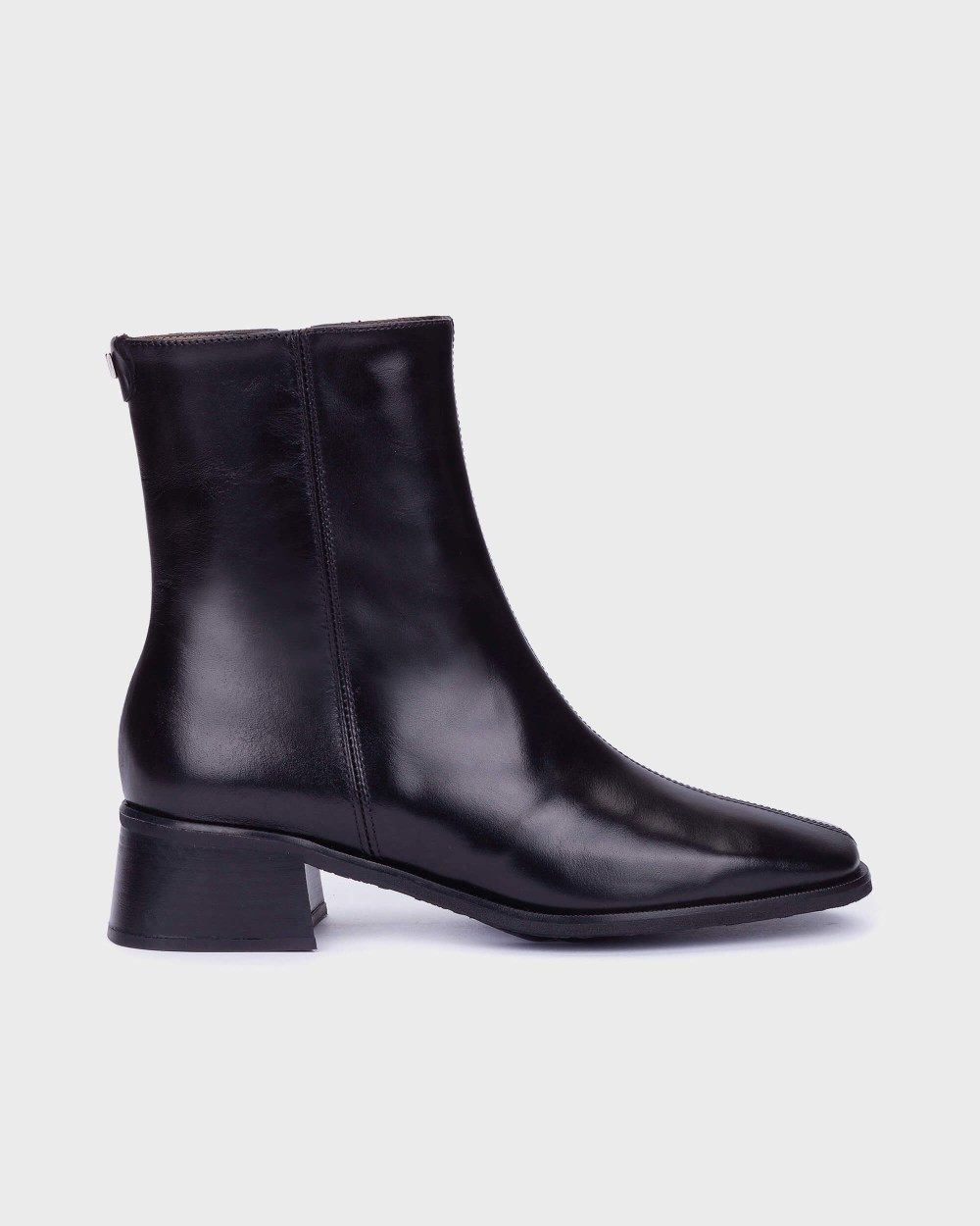 Ayla | Black