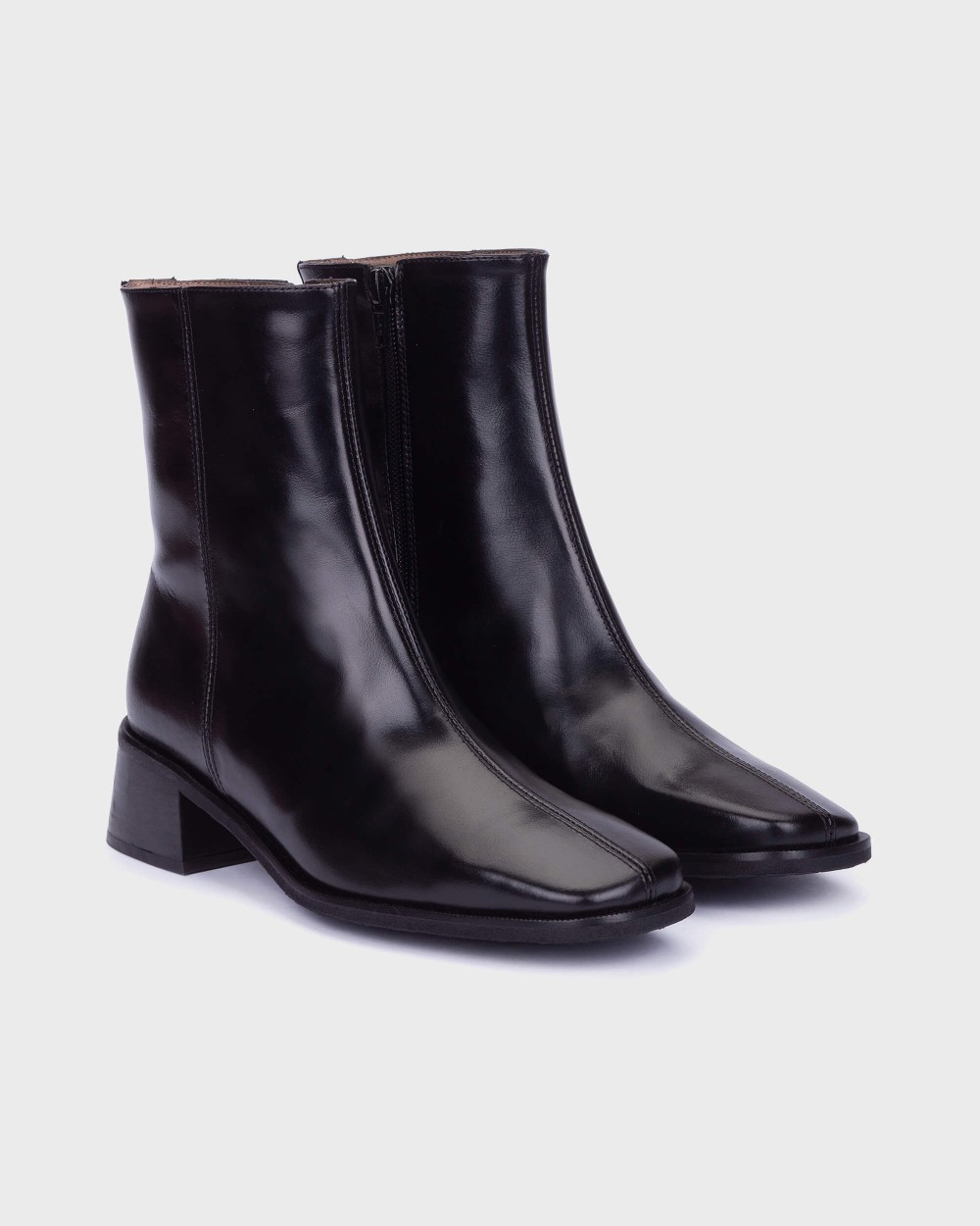 Ayla | Black
