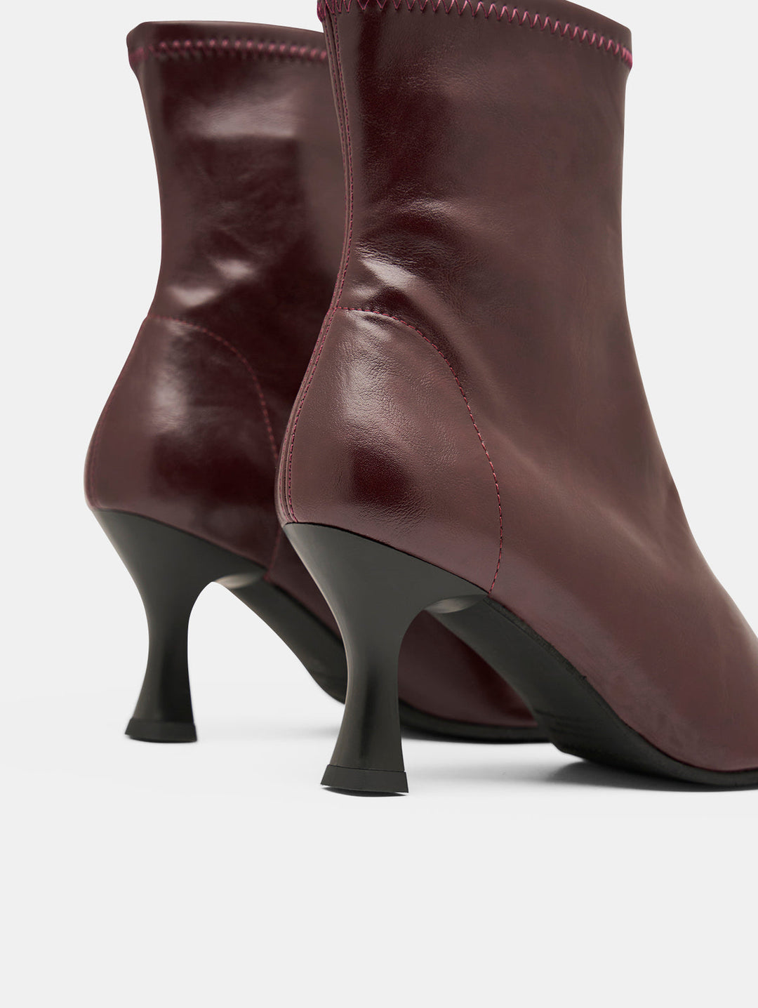 Zeta | Burgundy