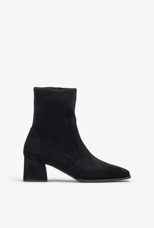 Lantos | Black