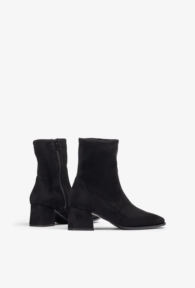 Lantos | Black