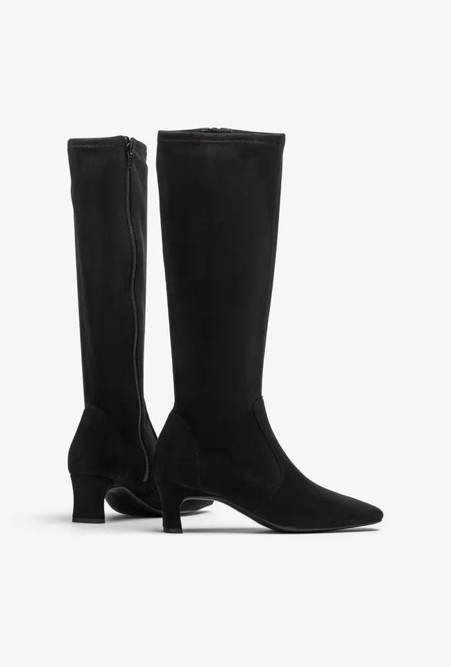 Junkera | Black