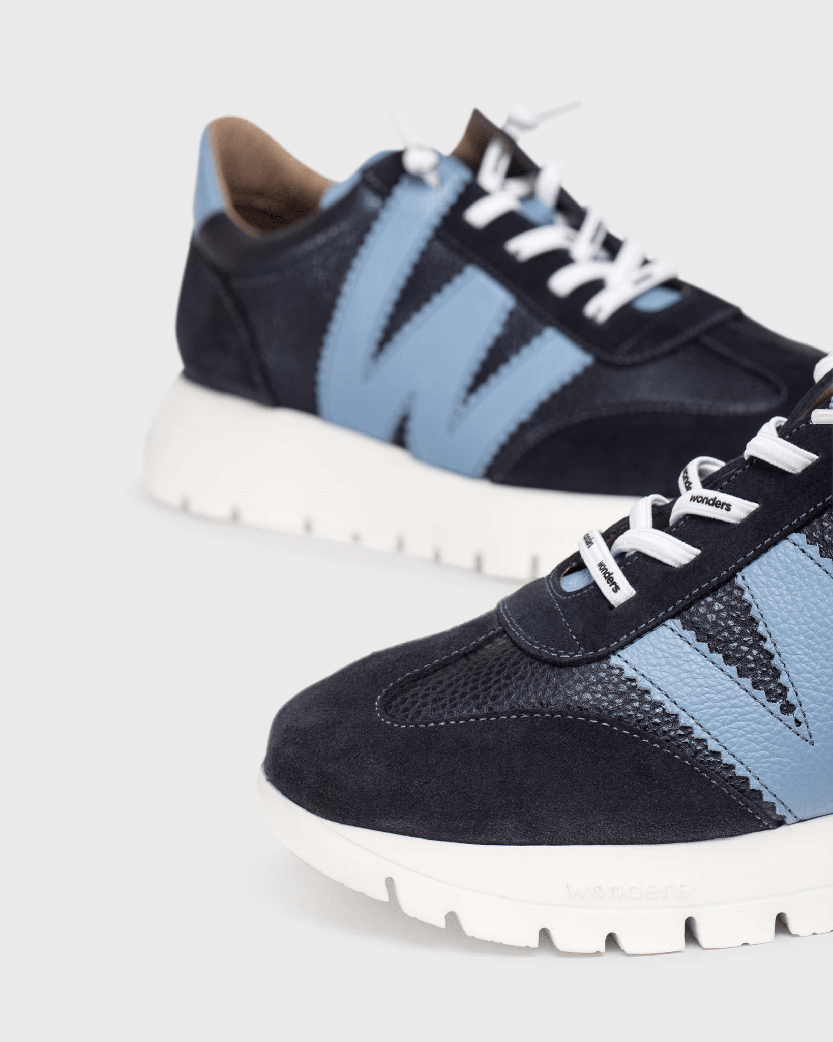 Odisei 76 | Navy - Blue | Wonders | Trainers | Jenny Shoo Bootique