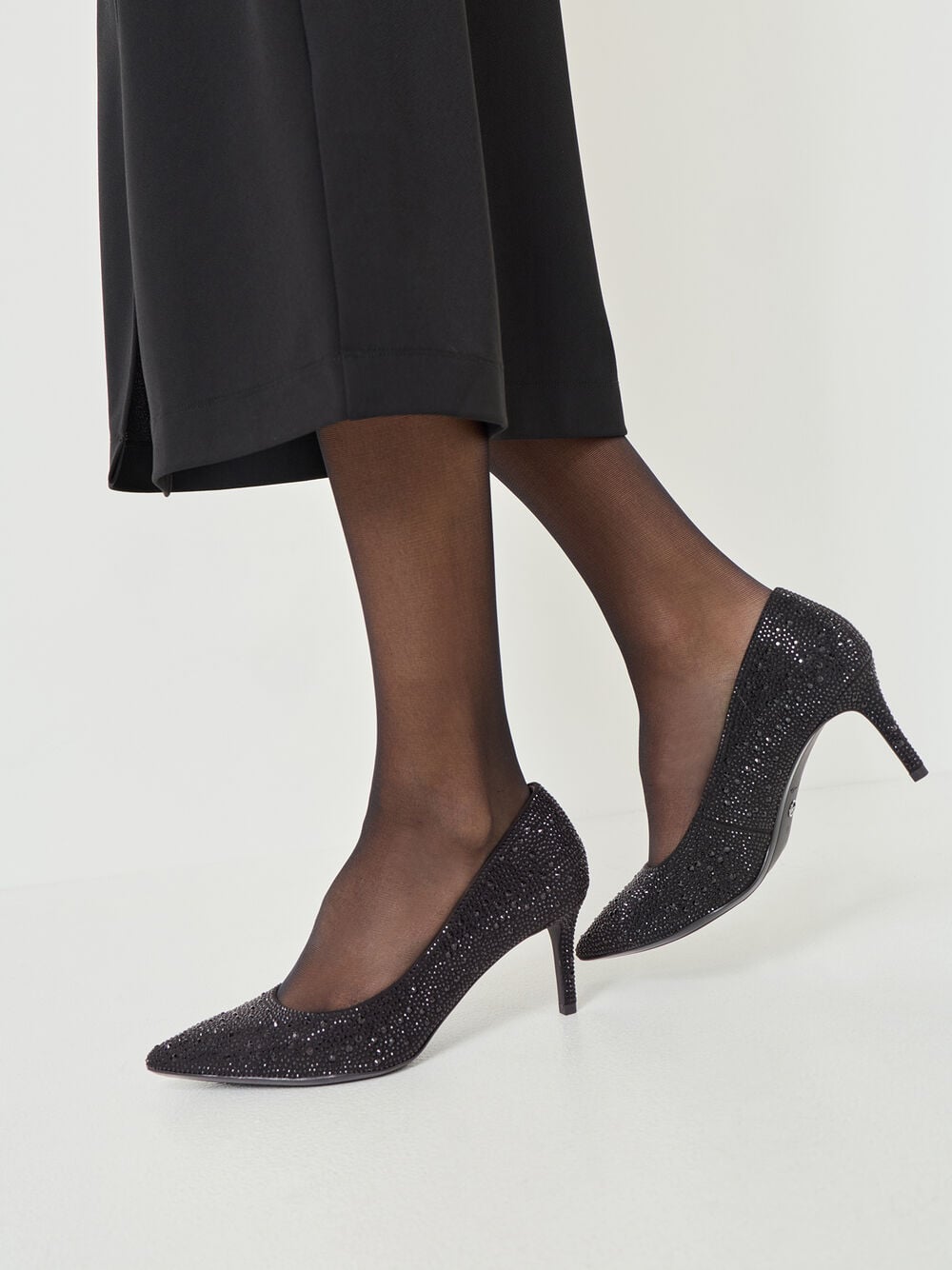 Thuringa | Black Glam