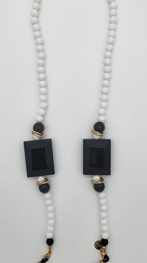 Lou Phonechain | White-Black | I-Conically | Accessories | Jenny Shoo Bootique