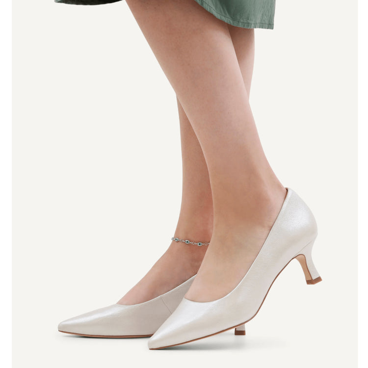 Amanda | Off White Pearl | Caprice | Heels | Jenny Shoo Bootique