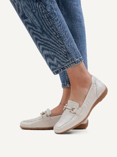 Avril | Pearl White | Caprice | Flats | Jenny Shoo Bootique