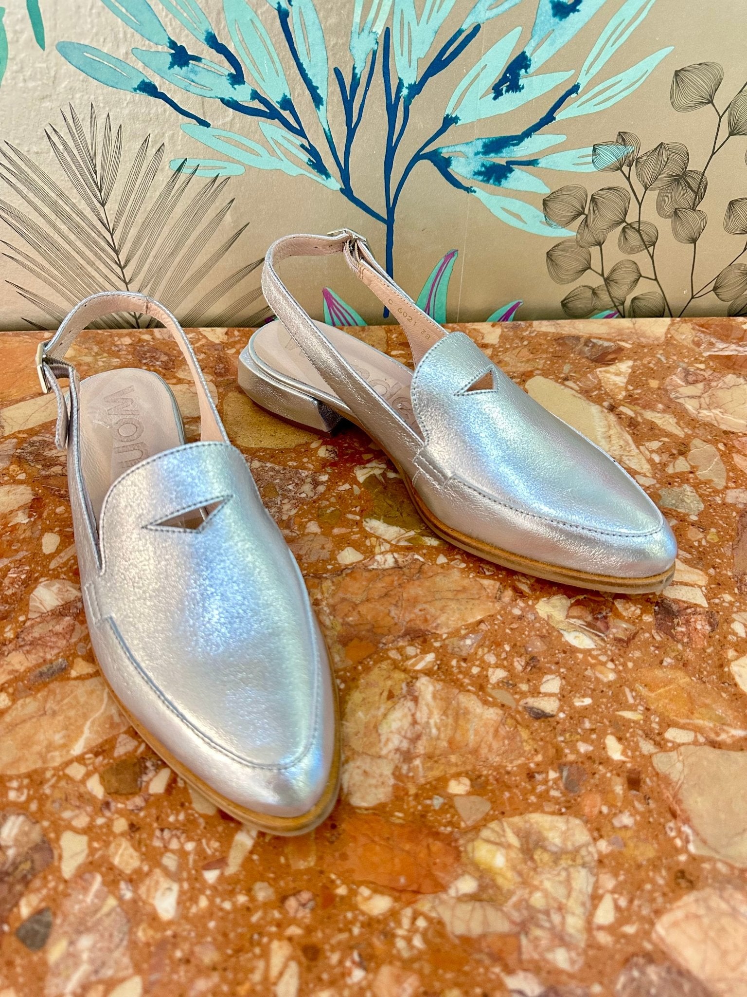 Trish | Silver | Wonders | Flats | Jenny Shoo Bootique