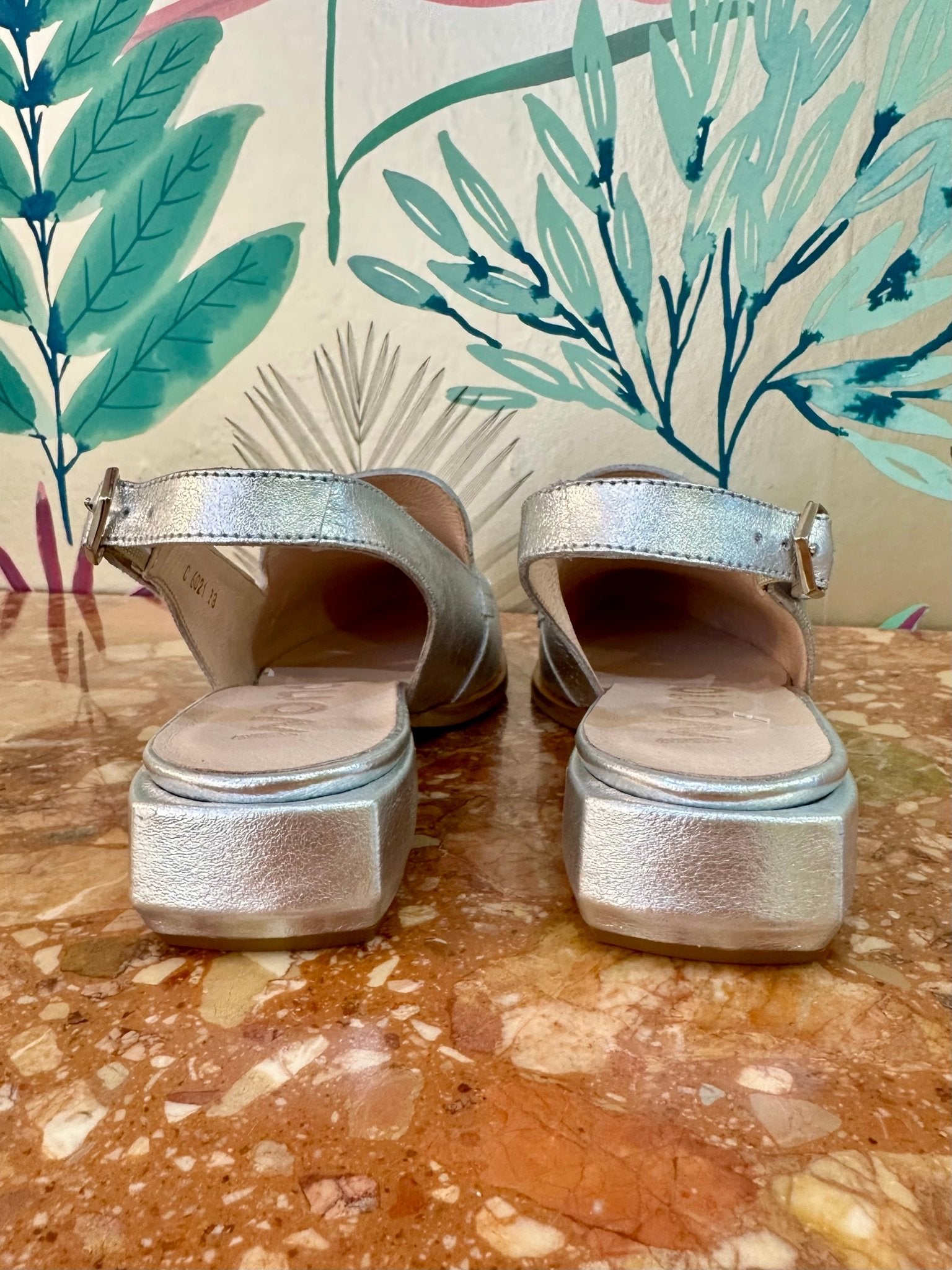 Trish | Silver | Wonders | Flats | Jenny Shoo Bootique