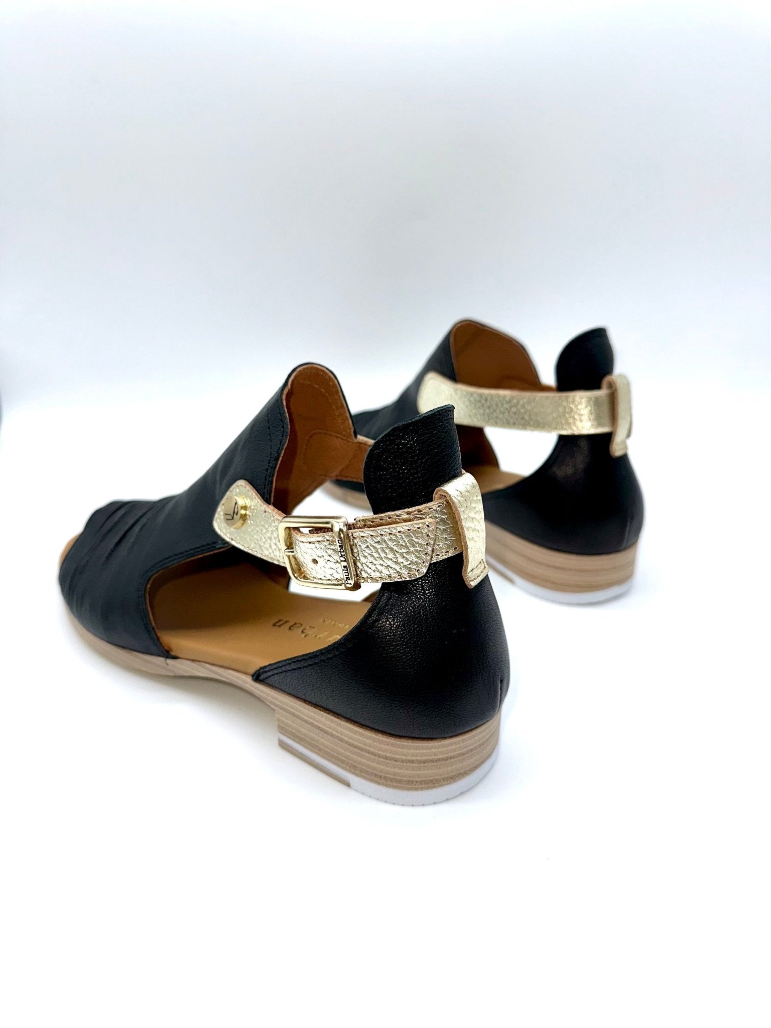 9 - 729 | Black | Paula Urban | Sandals | Jenny Shoo Bootique