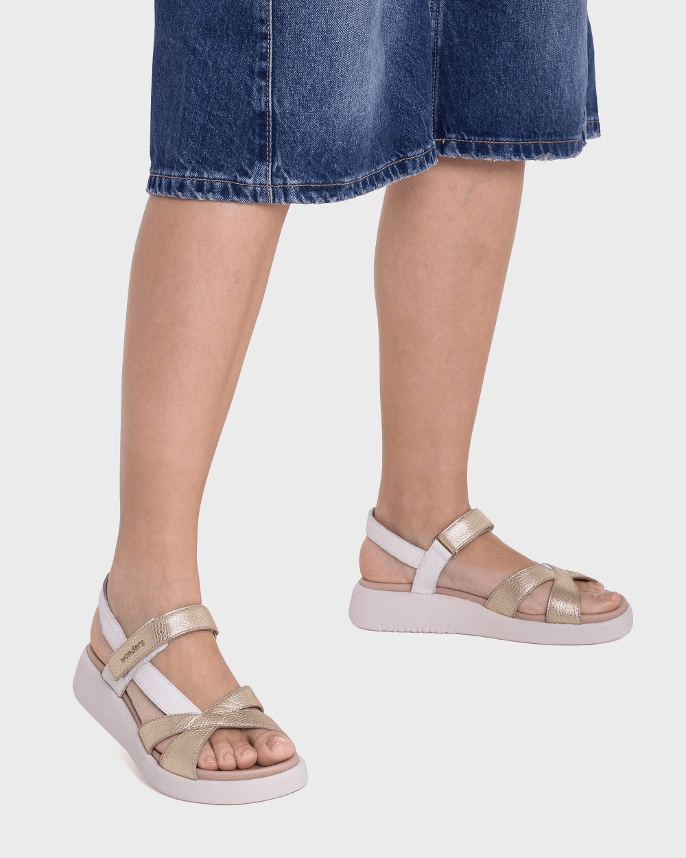 Mar 52| Gold - White | Wonders | Sandals | Jenny Shoo Bootique