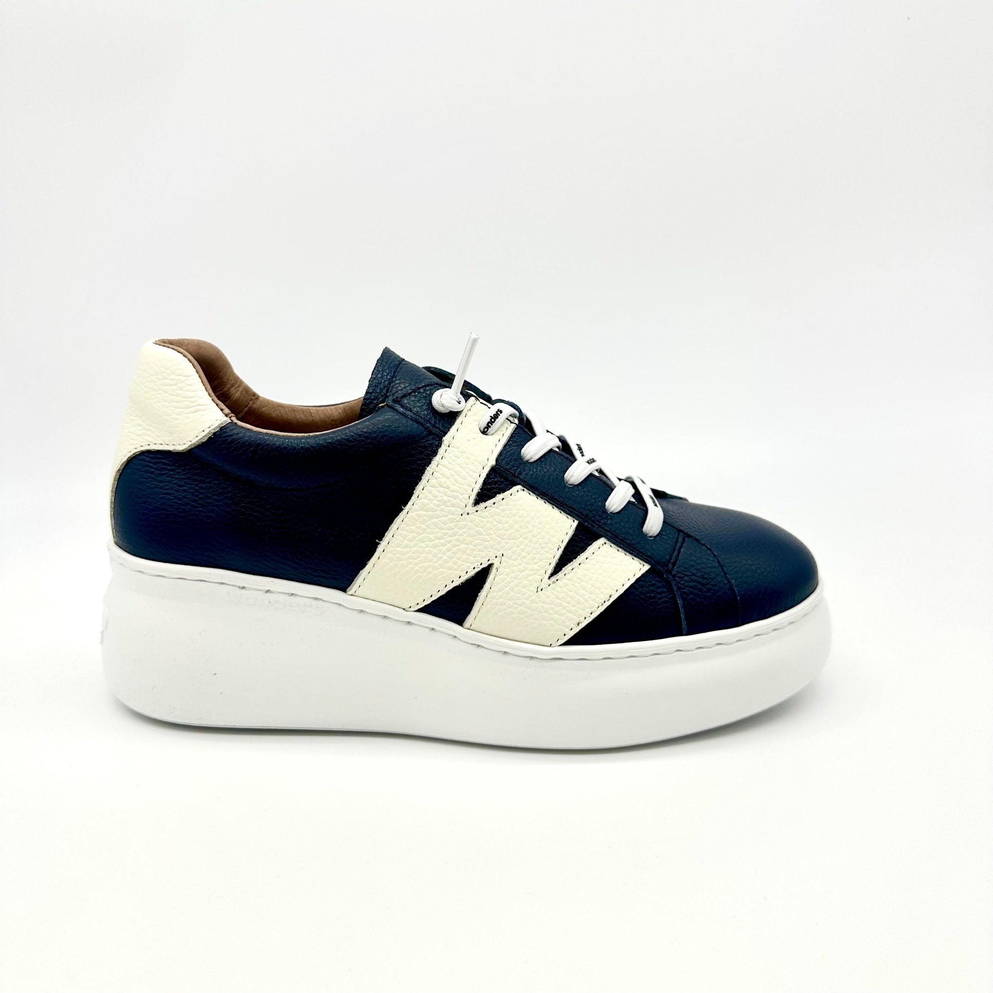 Ellen | Navy/Cream | Wonders | Trainers | Jenny Shoo Bootique