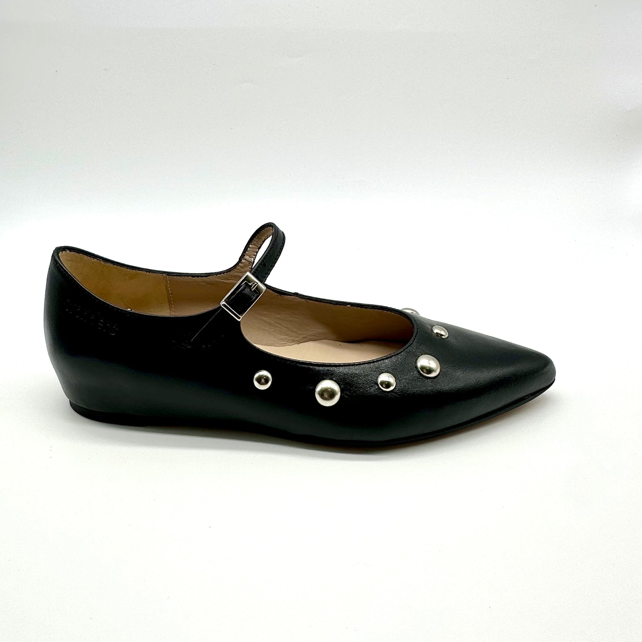 Triana | Black | Wonders | Flats | Jenny Shoo Bootique