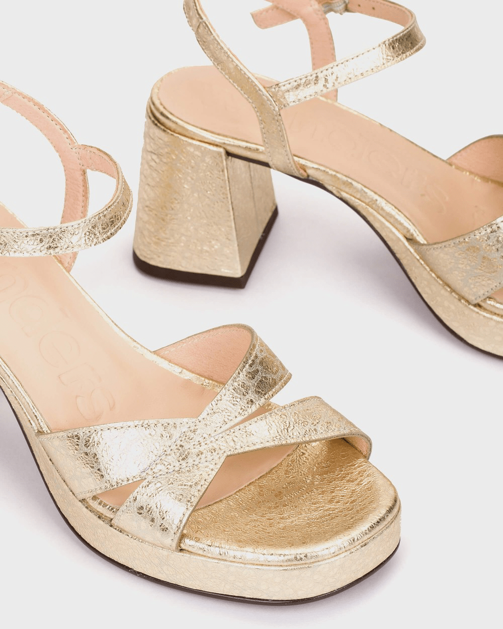 Zaida 20 | Gold | Wonders | Sandals | Jenny Shoo Bootique