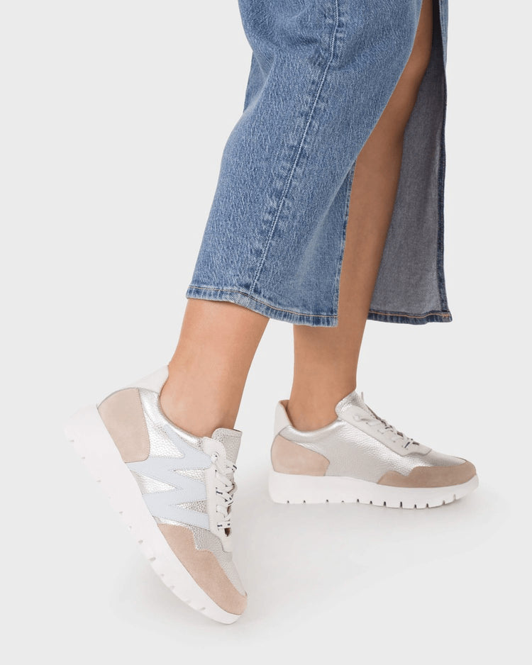 Odisei 01 | Silver-Ice Blue | Wonders | Trainers | Jenny Shoo Bootique