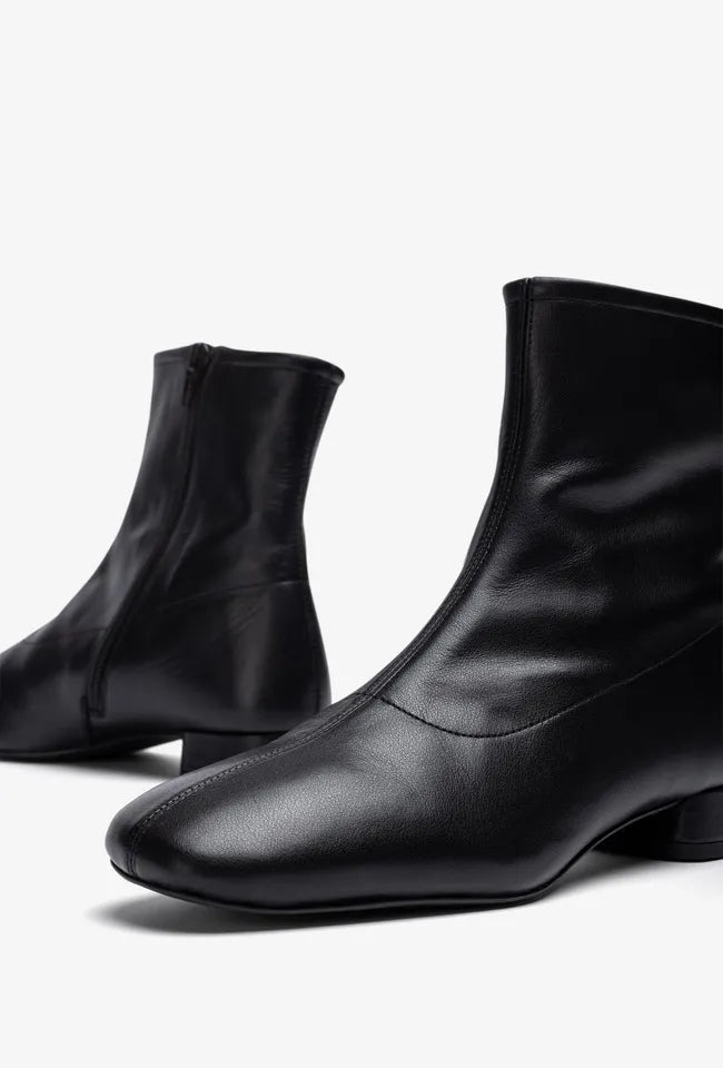 Covina | Black Stretch | Unisa | Ankle Boots | Jenny Shoo Bootique