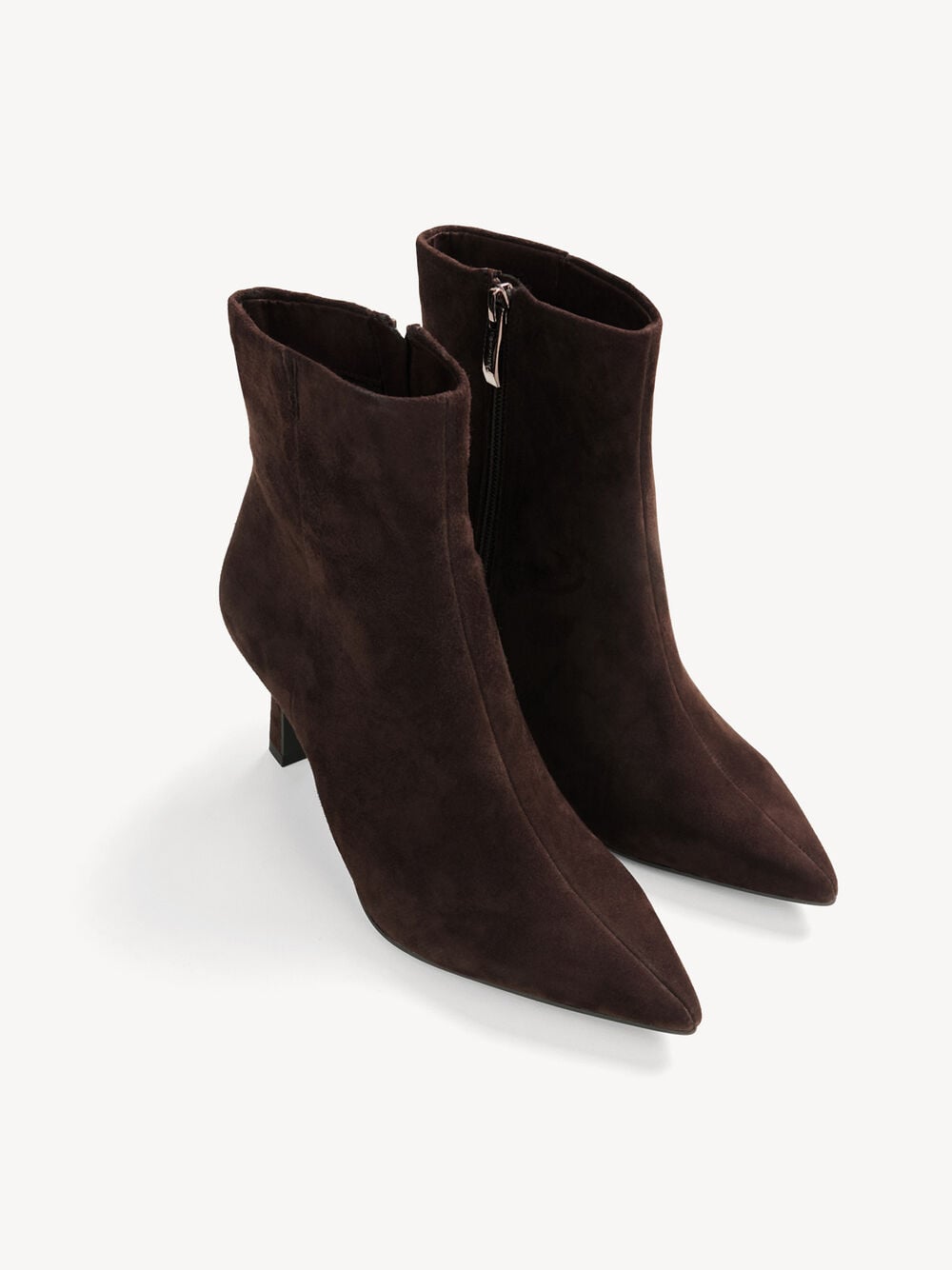Dahn | Chocolate Brown Suede