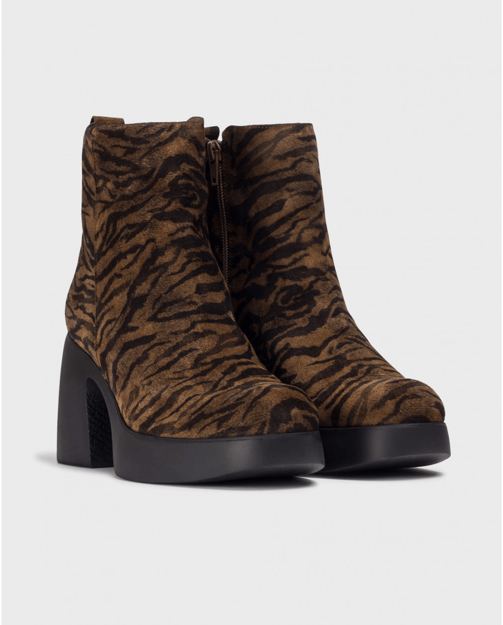 Lady Zebra 81 | Black - Tan | Wonders | Ankle Boots | Jenny Shoo Bootique