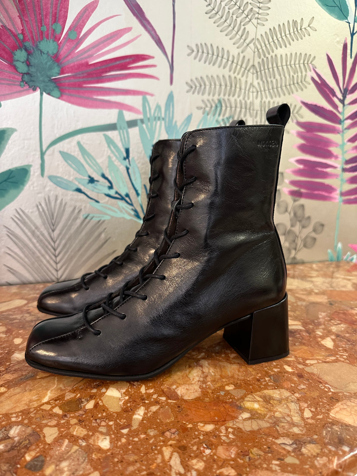 Elia | Black | Wonders | Ankle Boots | Jenny Shoo Bootique