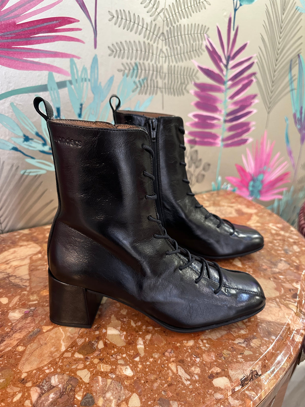 Elia | Black | Wonders | Ankle Boots | Jenny Shoo Bootique
