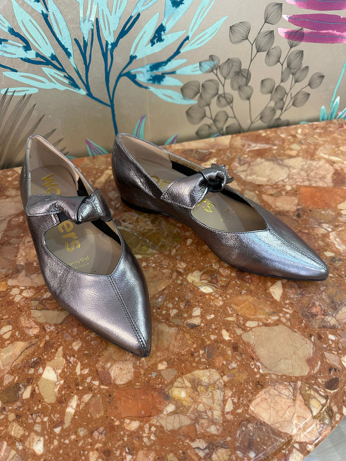 Triana | Pewter | Wonders | Flats | Jenny Shoo Bootique