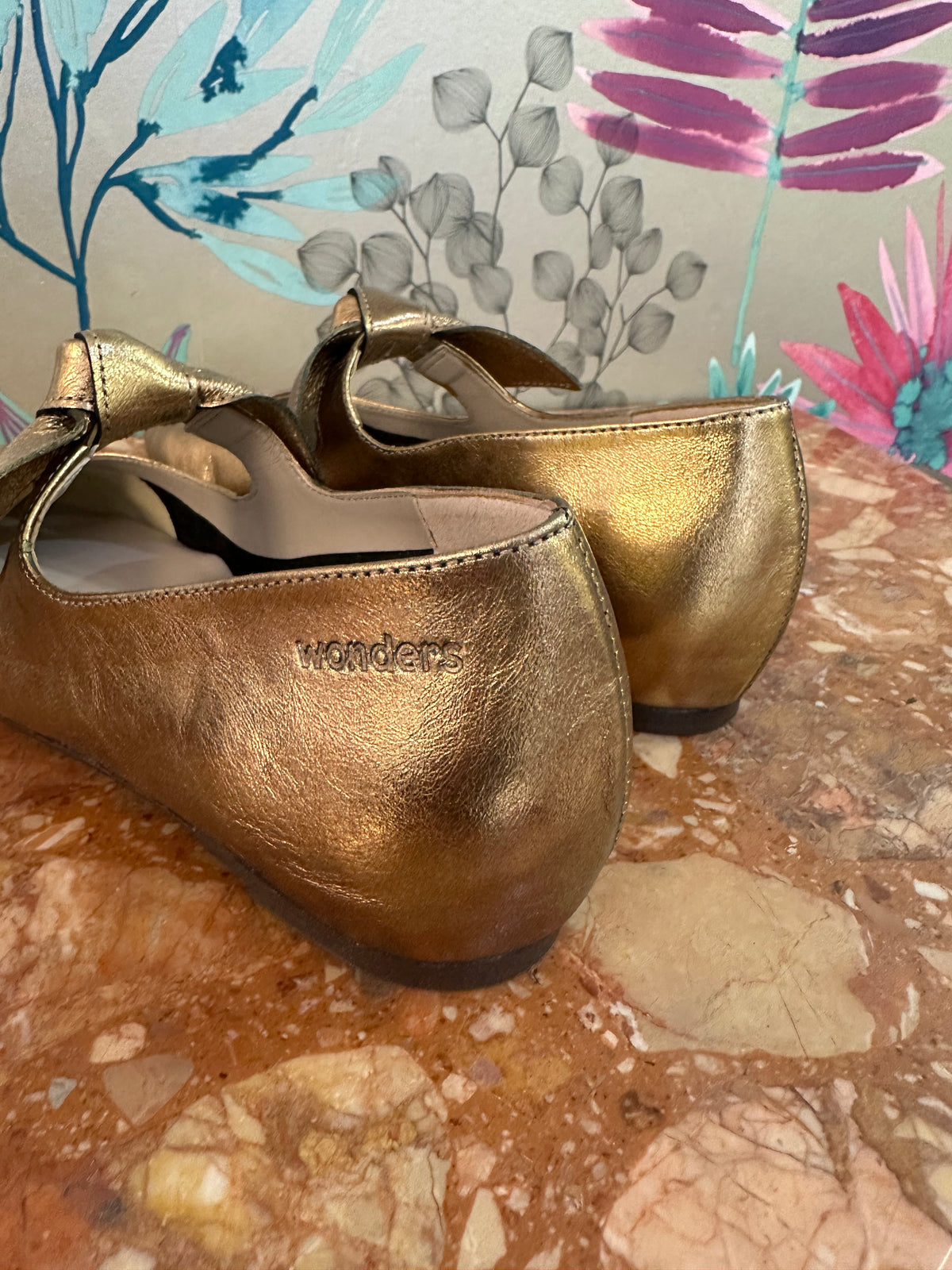 Triana | Gold | Wonders | Flats | Jenny Shoo Bootique